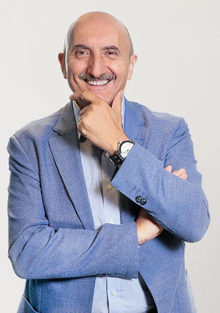 contratar-alipio-gutierrez-presentador-eventos-de-empresa-Circodelia Pro
