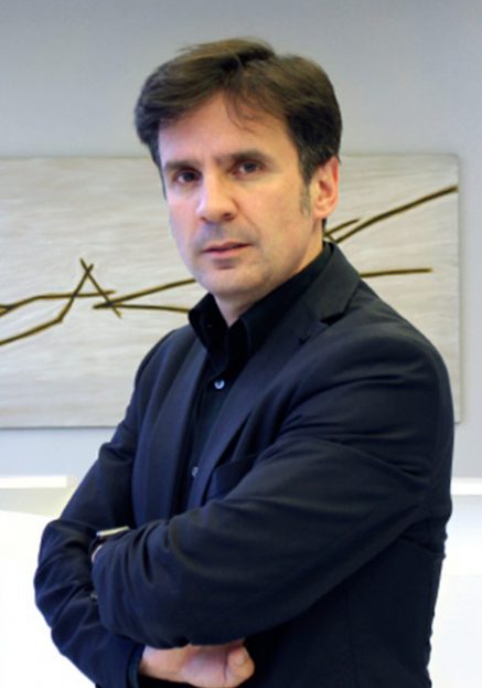 puedes-contratar-javier-luxor-mago-conferenciante-eventos-de-empresa-Circodelia Pro