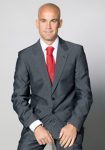 contratar-ramon-fuentes-presentador-eventos-de-empresa-Circodelia Pro