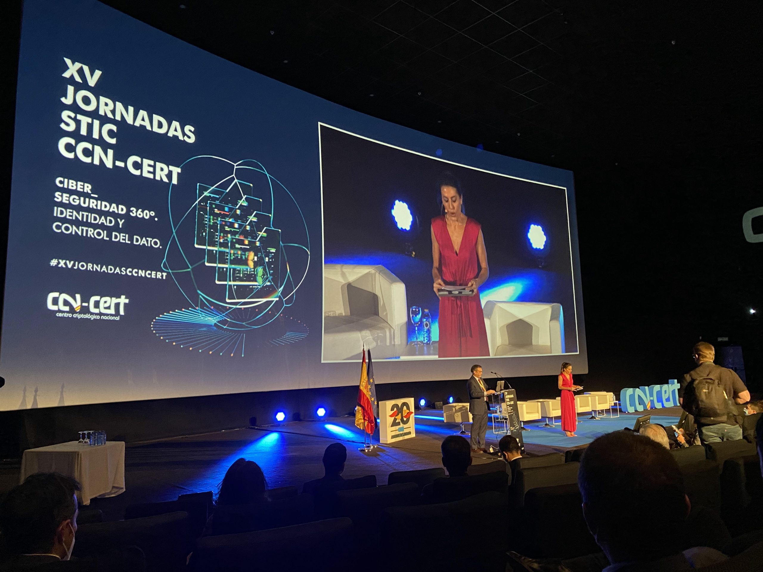 Presentadores de informativos para eventos de empresa
